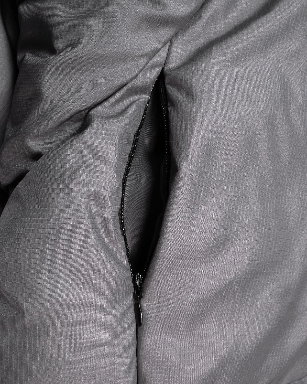 Solid Grey Piumino