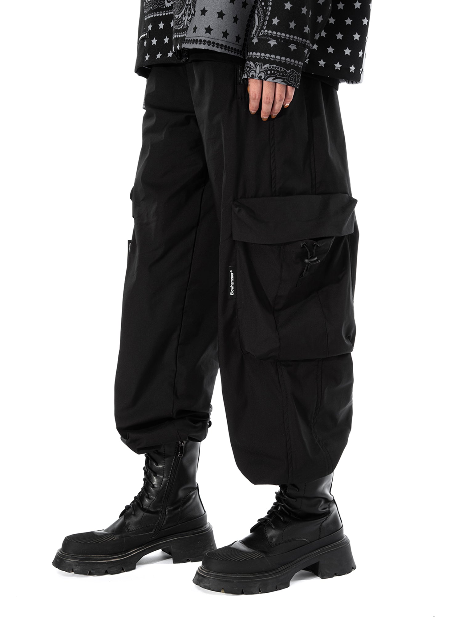 Schwarz